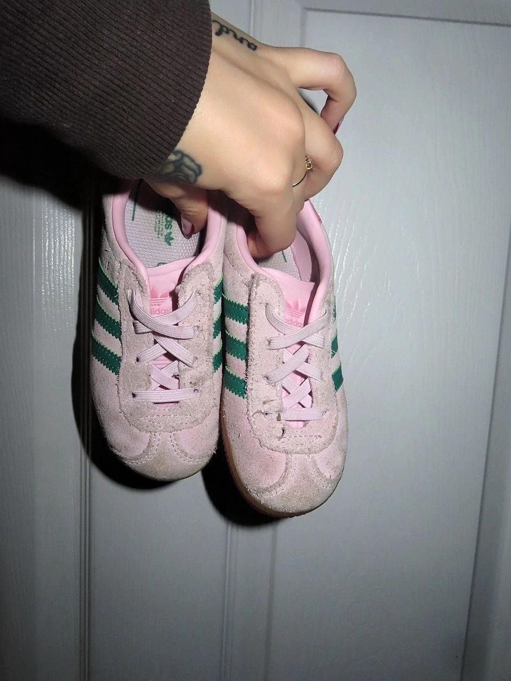 adidas Gazelle Pink & Green Sneakers US 10K / 11.5W